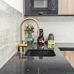 Banofi Flats - Aiora