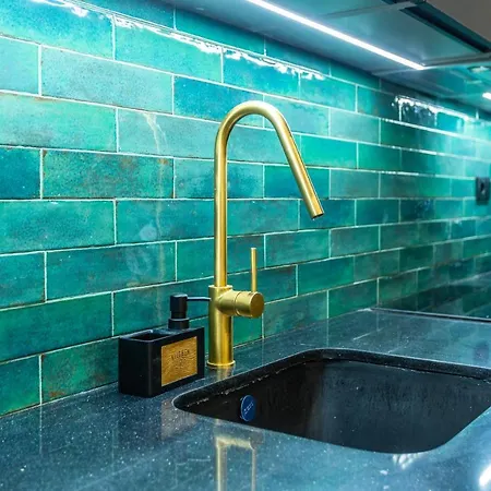 Deluxe - Aiora Walencja