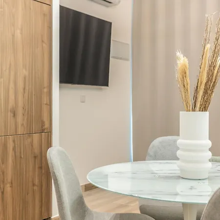 Deluxe - Aiora Walencja