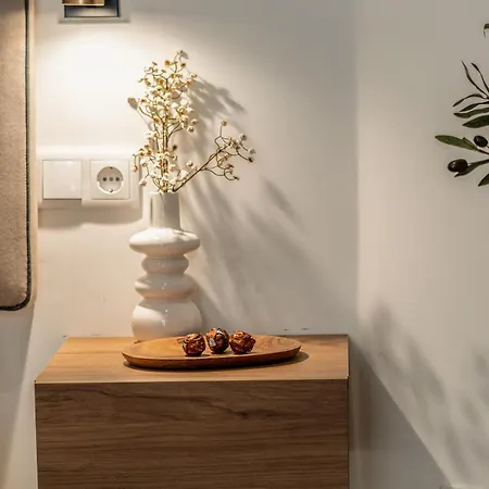 Deluxe - Aiora Walencja