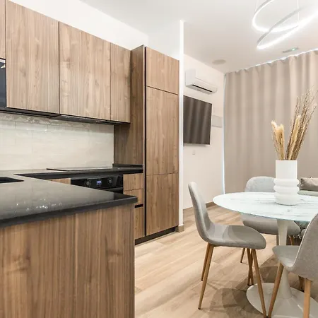 Deluxe - Aiora Walencja