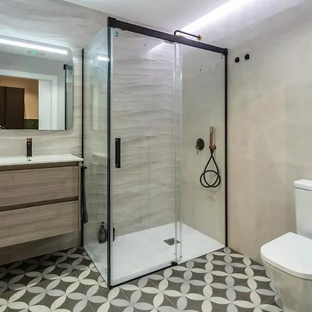 Banofi Flats - Aiora Apartment