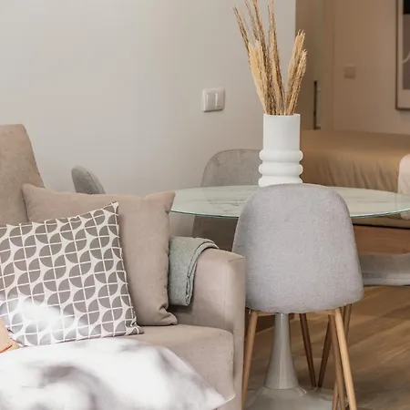 Apartament Deluxe - Aiora